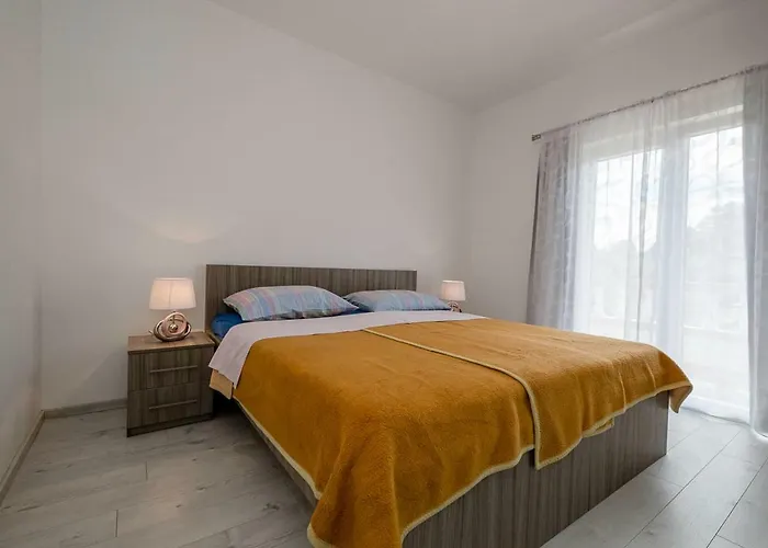 Jasmina Appartement *